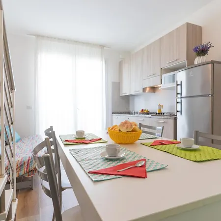 Apartman Larici *